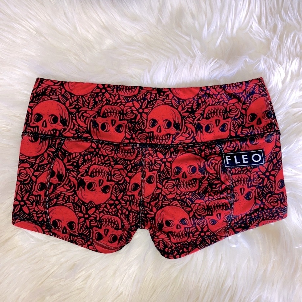 FLEO 💀 Mi Amor LRC DL Shorts S